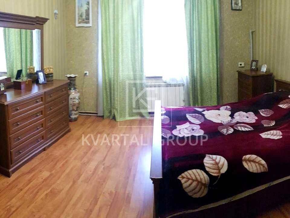Дом. Ирпень, Украинская улица