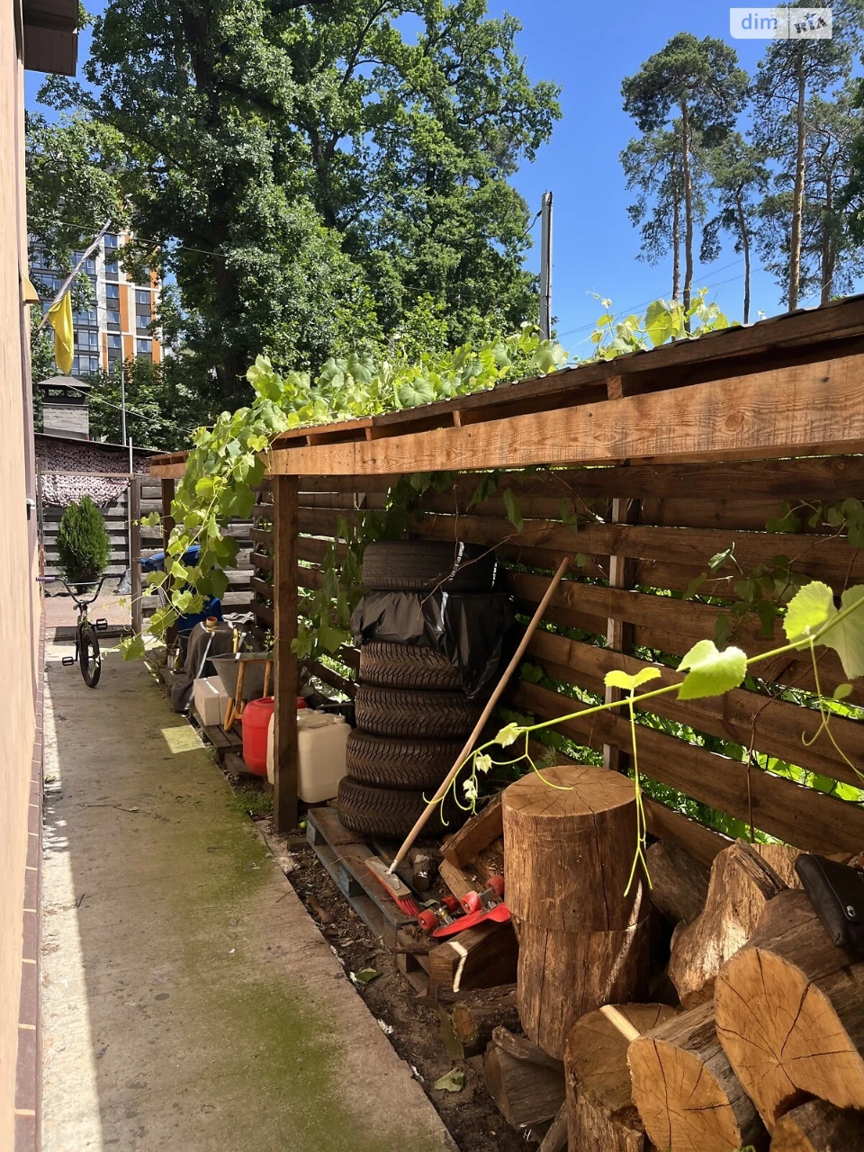 Продаж Таунхаус
