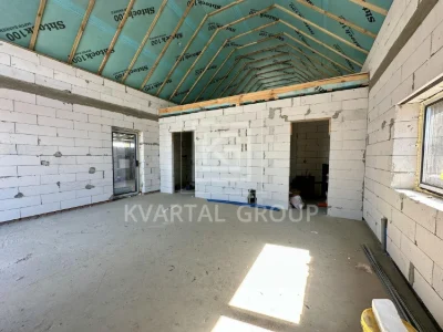 Продам сучасний будинок з газом в котеджному містечку!