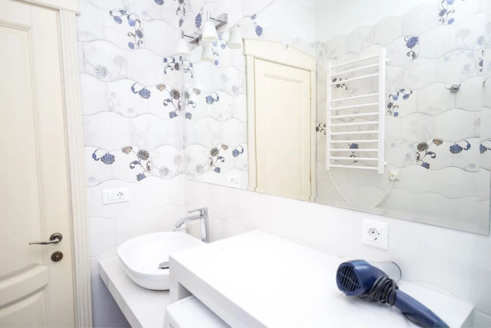 No commission! Deribasovskaya 20.2 bedrooms. long-term.