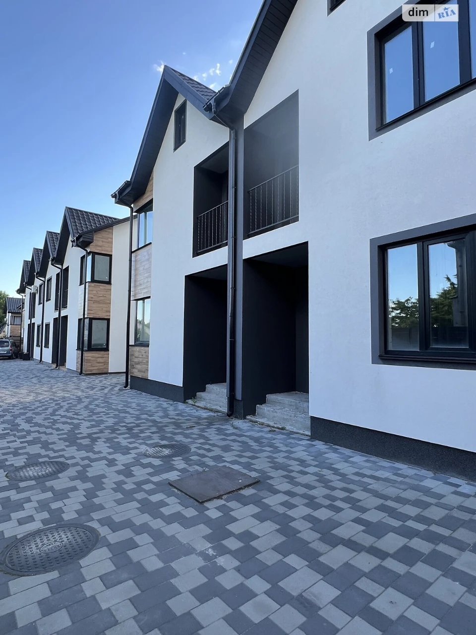 Продаж Таунхауса