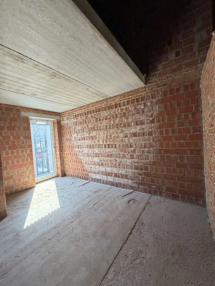 Ready townhouse 100 sq m, 1.5 acres, near the park Neznayka