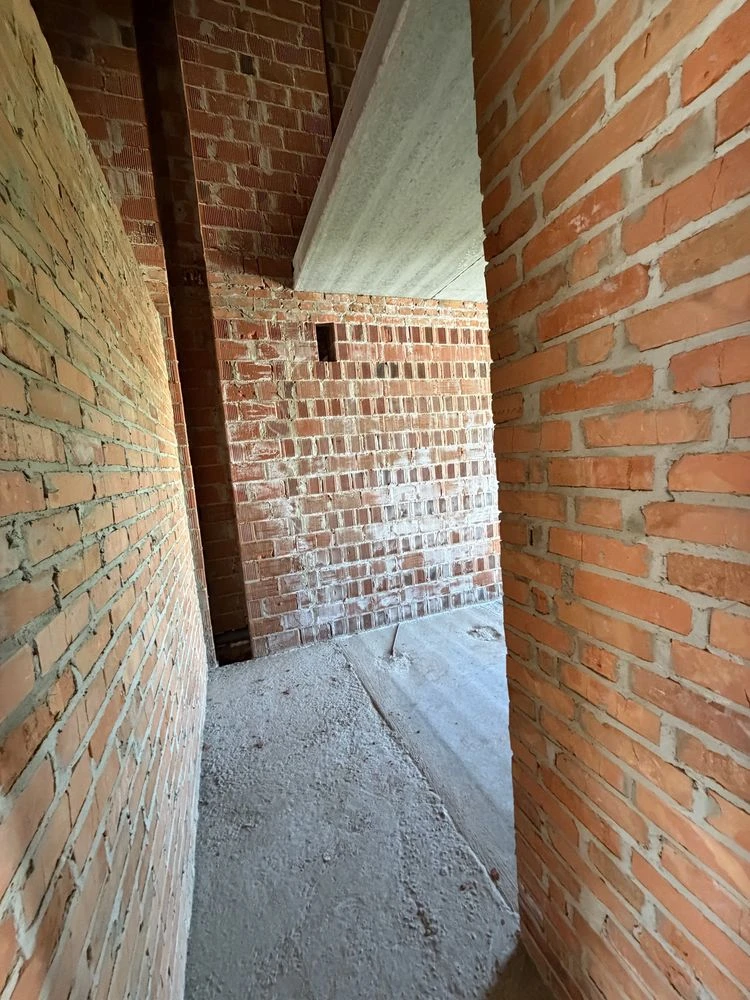 Ready townhouse 100 sq m, 1.5 acres, near the park Neznayka