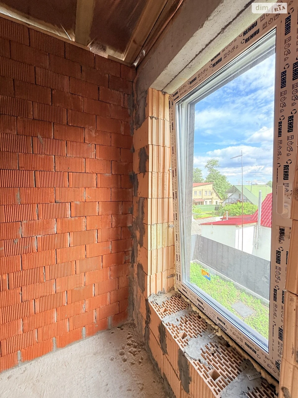 Продаж Таунхаус