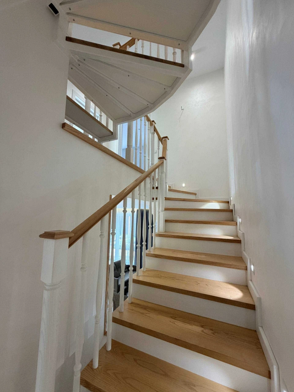 Duplex with New Renovation and 2.5 Acres of Land
