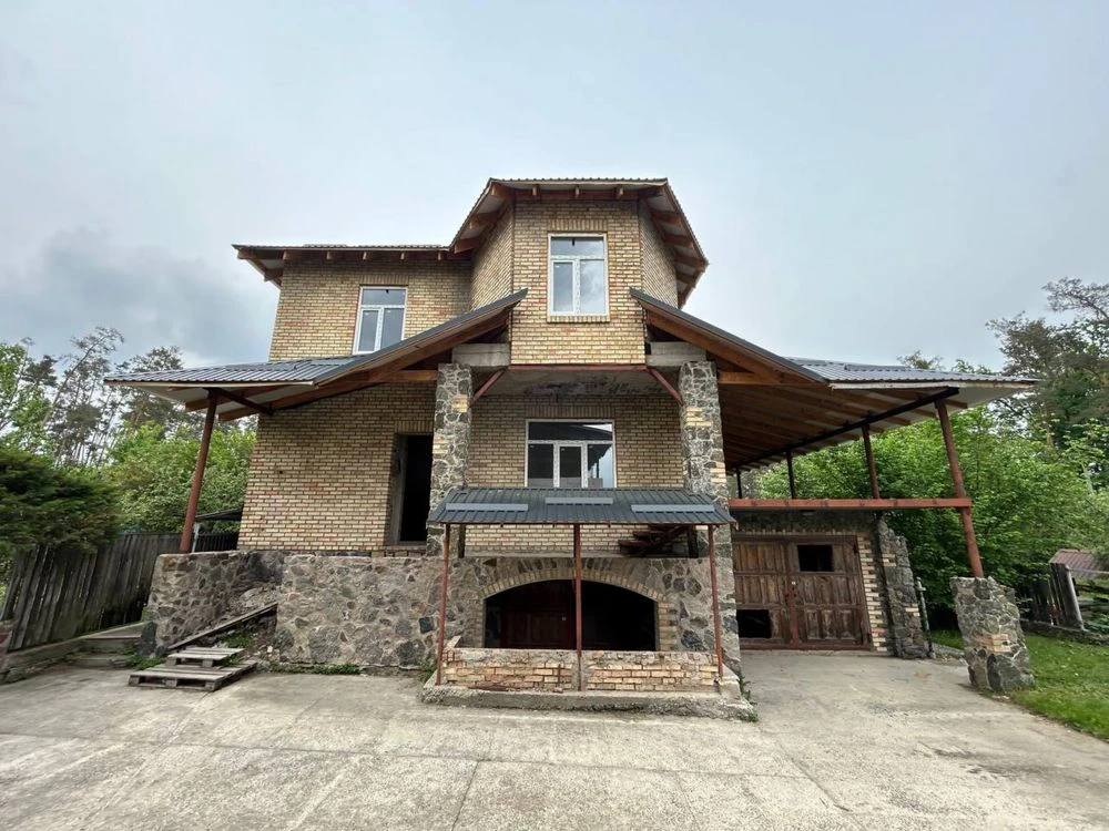 For Sale: 2-story house in Irpin, Warsaw Street