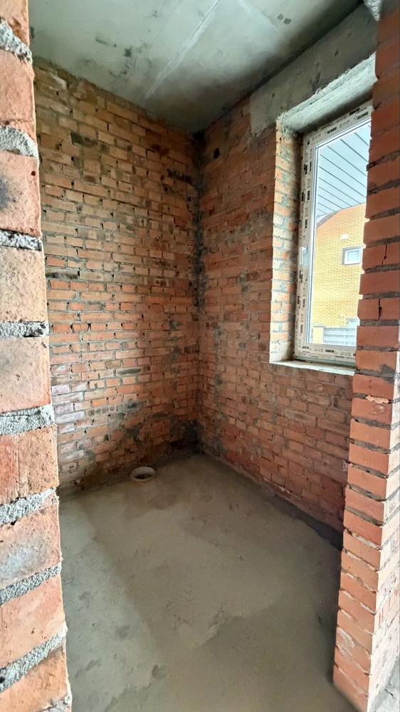 Сучасний готовий будинок 135 м² на ділянці 5,8 соток