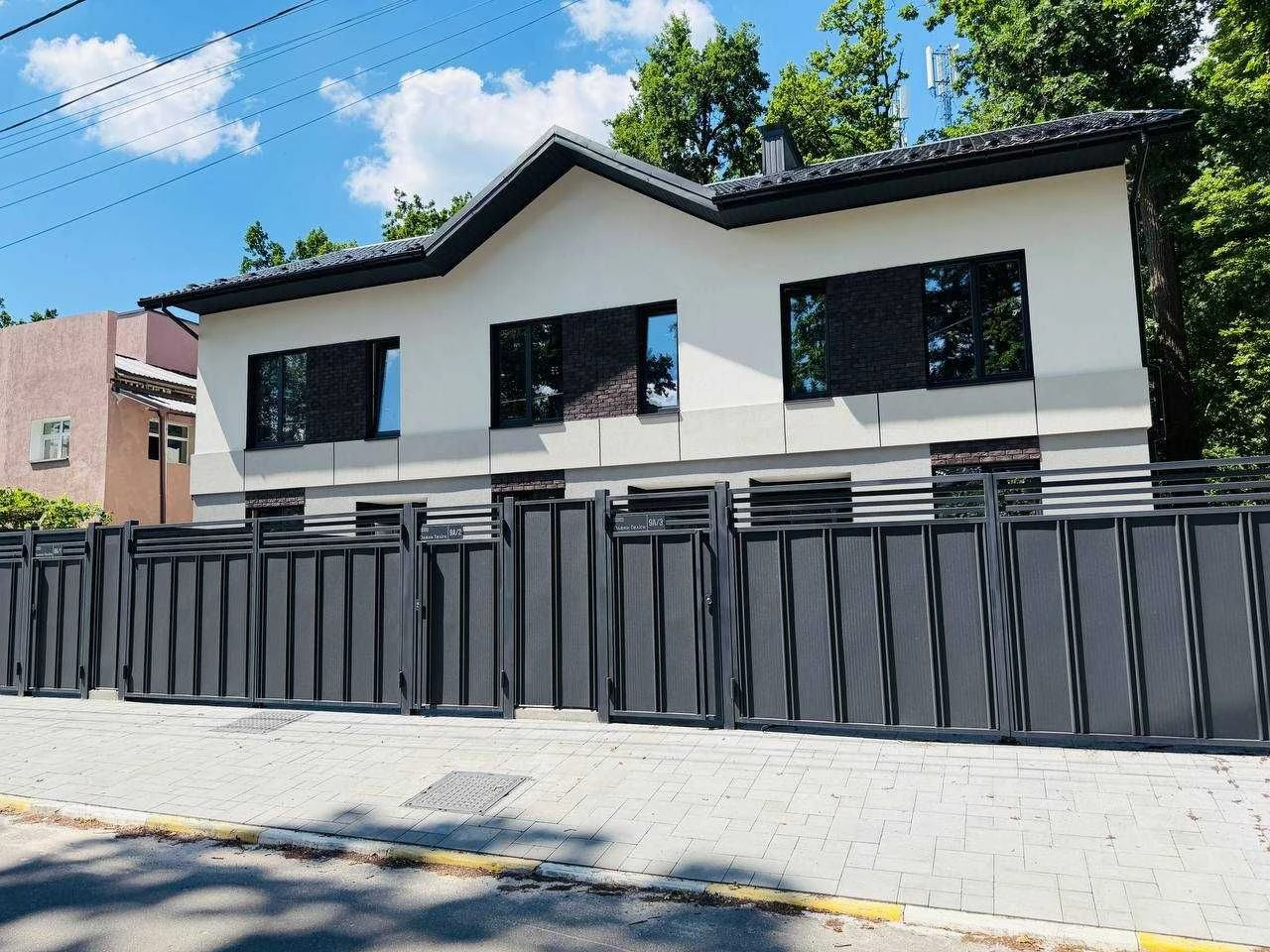БЕЗ КОМІСІЇ, прямий продаж від забудовника, готовий кутовий