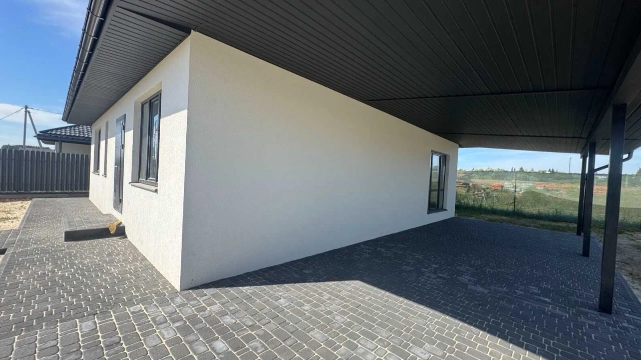 Sale of a ready-made house with a terrace on 5 acres in the suburbs
