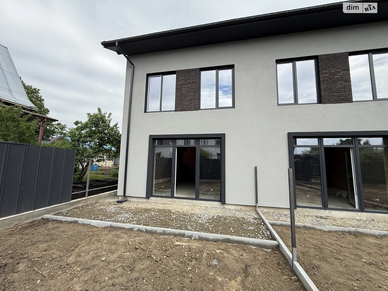 Townhouse for Sale