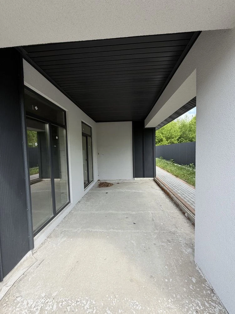 For sale: a separate house in the suburbs of the capital! актуально!