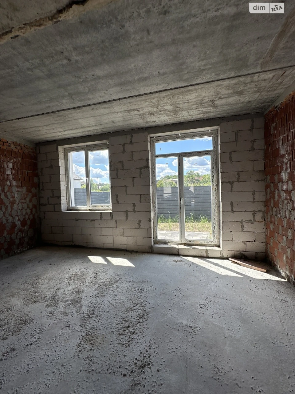 Townhouse for Sale