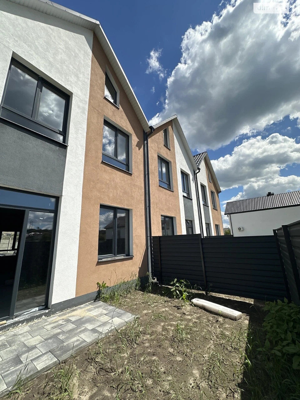 Townhouse for Sale