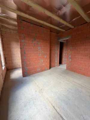 Corner townhouse in Irpin, with gas and convenient access to Kyiv