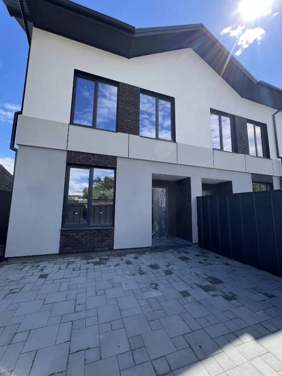 Townhouse for Sale