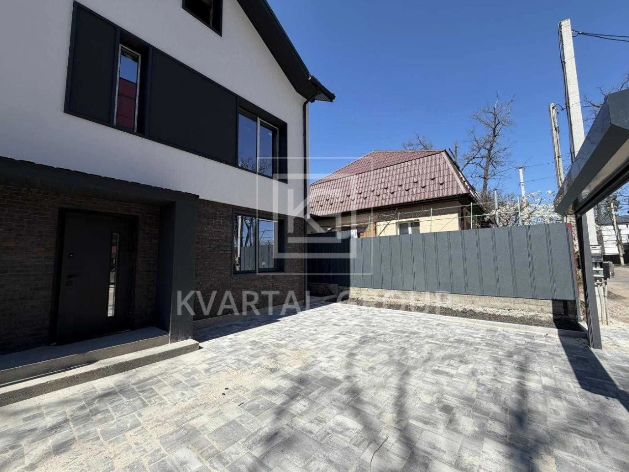 Продам Дуплекс 100м2 в Центрі Ірпеня з Газом,до Києва 15хвл.