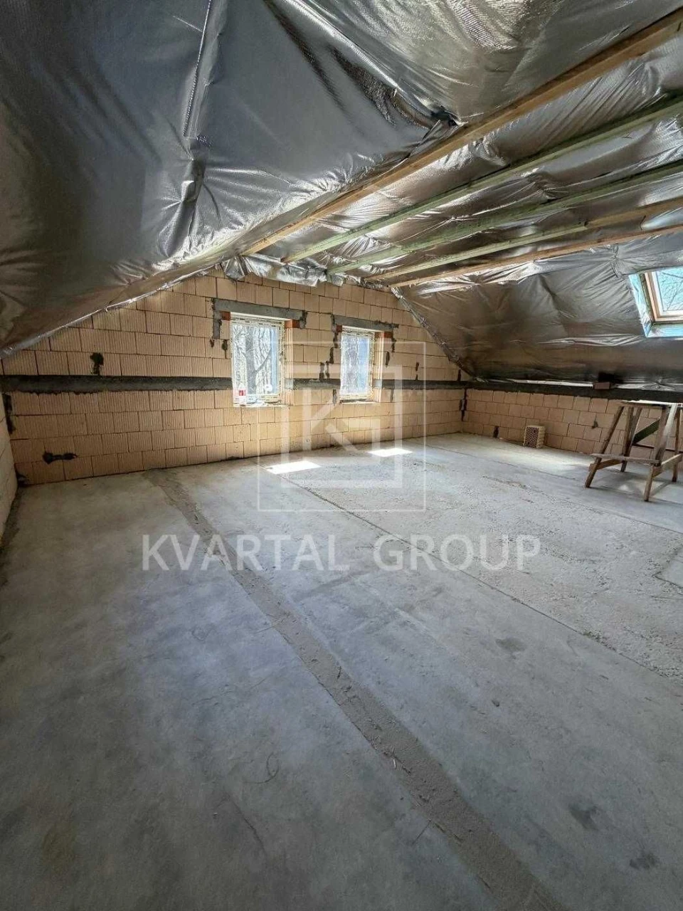 Продам Дуплекс 100м2 в Центрі Ірпеня з Газом,до Києва 15хвл.