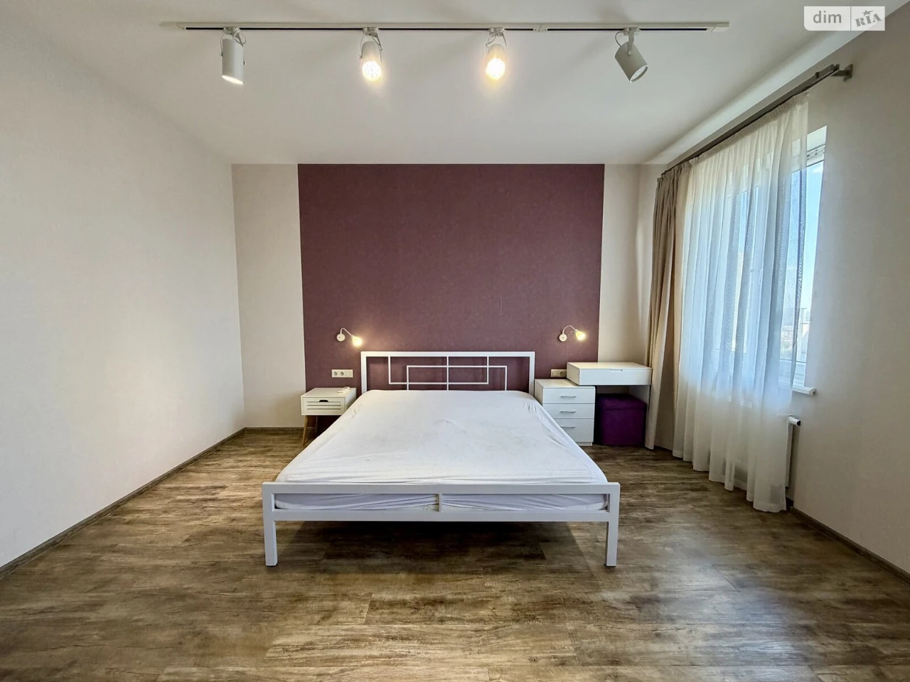 Продаж Квартира Проспект Поля