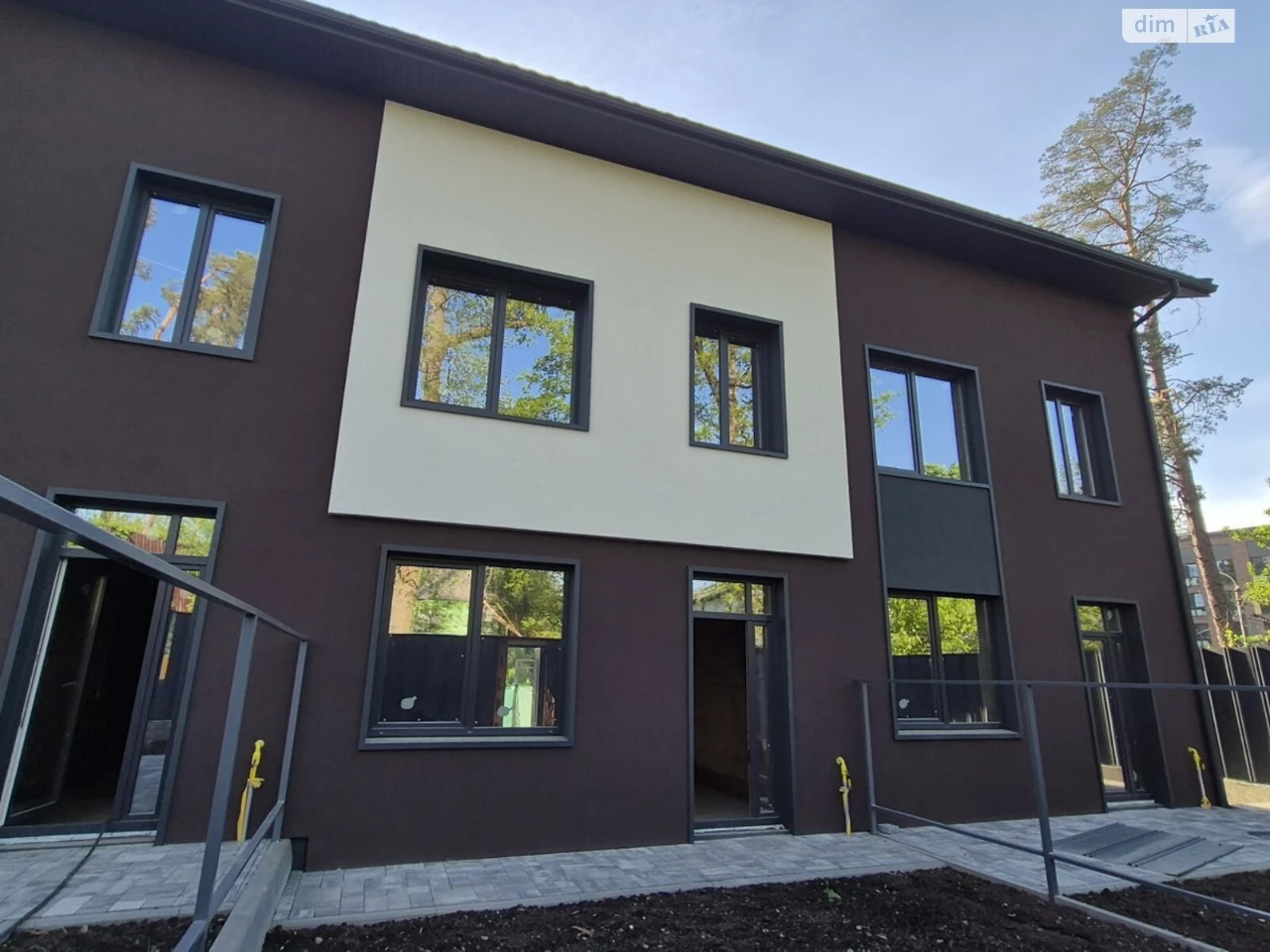 Townhouse for Sale