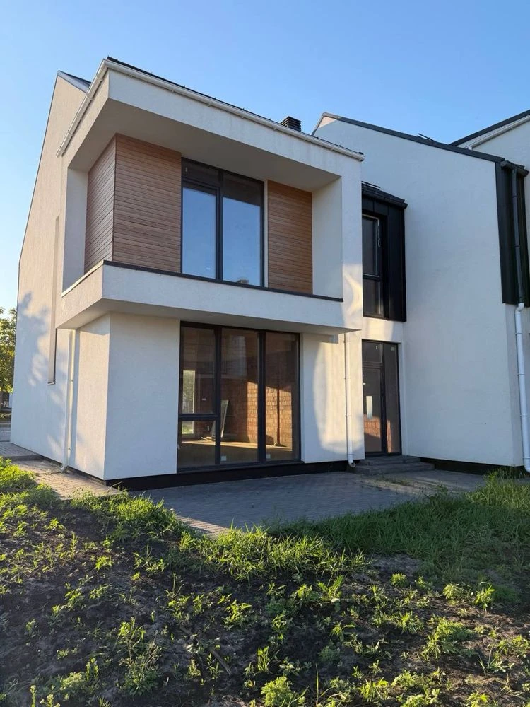 Сучасний таунхаус містечку Loft Affair в м. Ірпінь