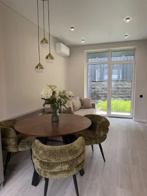 Продаж таунхаусу з ремонтом поруч з парком Центральний та Не
