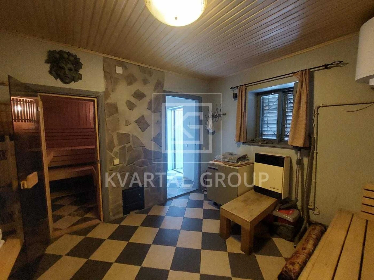 Cozy house in Irpin with a birch sauna and well-maintained plot