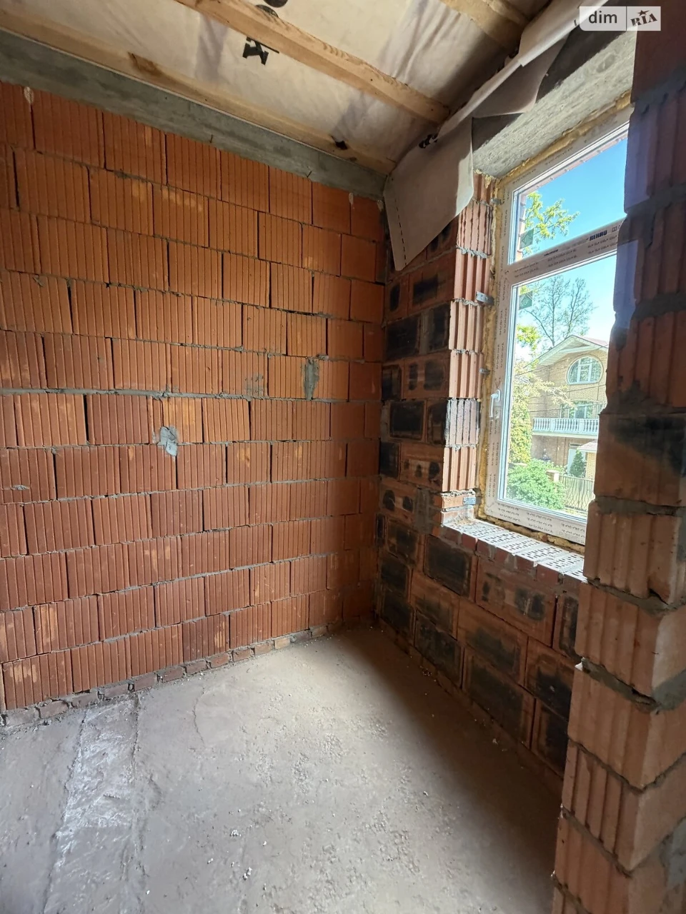 Продаж Таунхаус