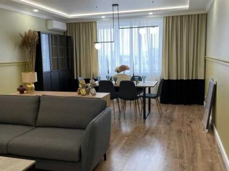 Продается 3-комнатная квартира на Таирова, ул. Костанди, ЖК