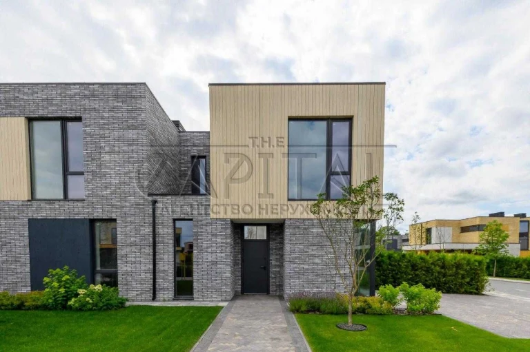 Sale from owner/DUPLEX near the river KM O.Krasa