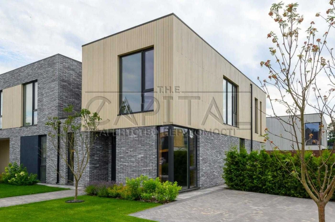 Sale from owner/DUPLEX near the river KM O.Krasa