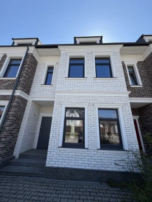 Без комиссии. Продажа Таунхауса Ирпень 138 квадратных метров 1.2 сотки с