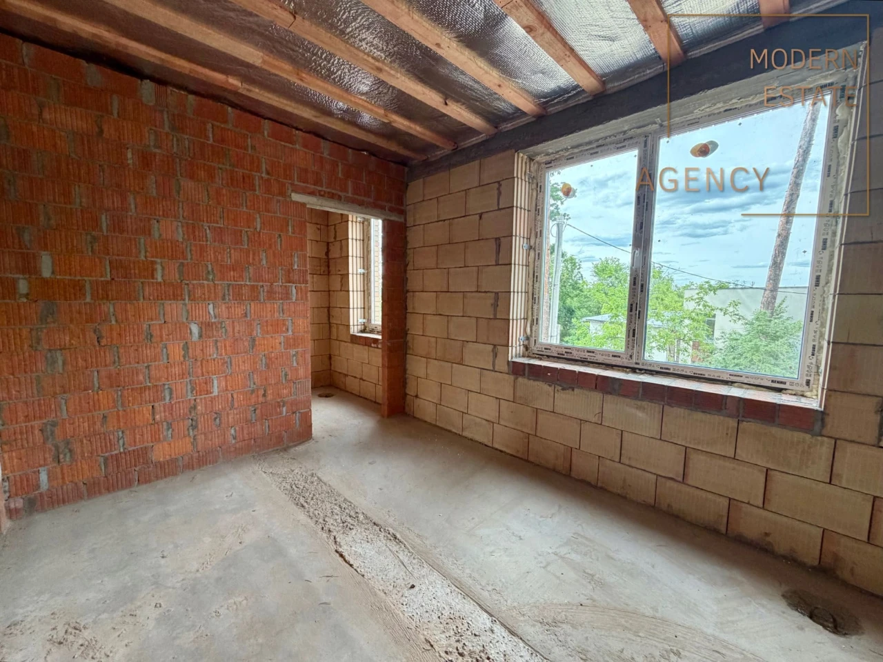 Townhouse in Irpin, 97 m², Park Nezhaika, school | gas |