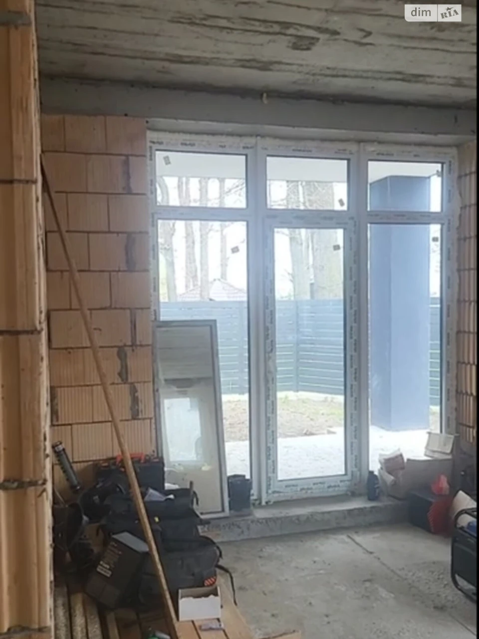 Продаж Дім