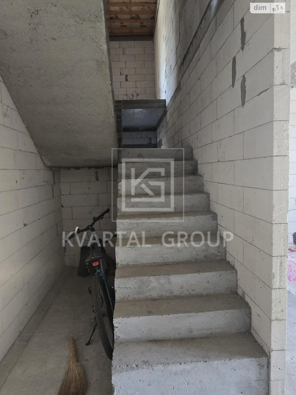 Продаж Дуплекс