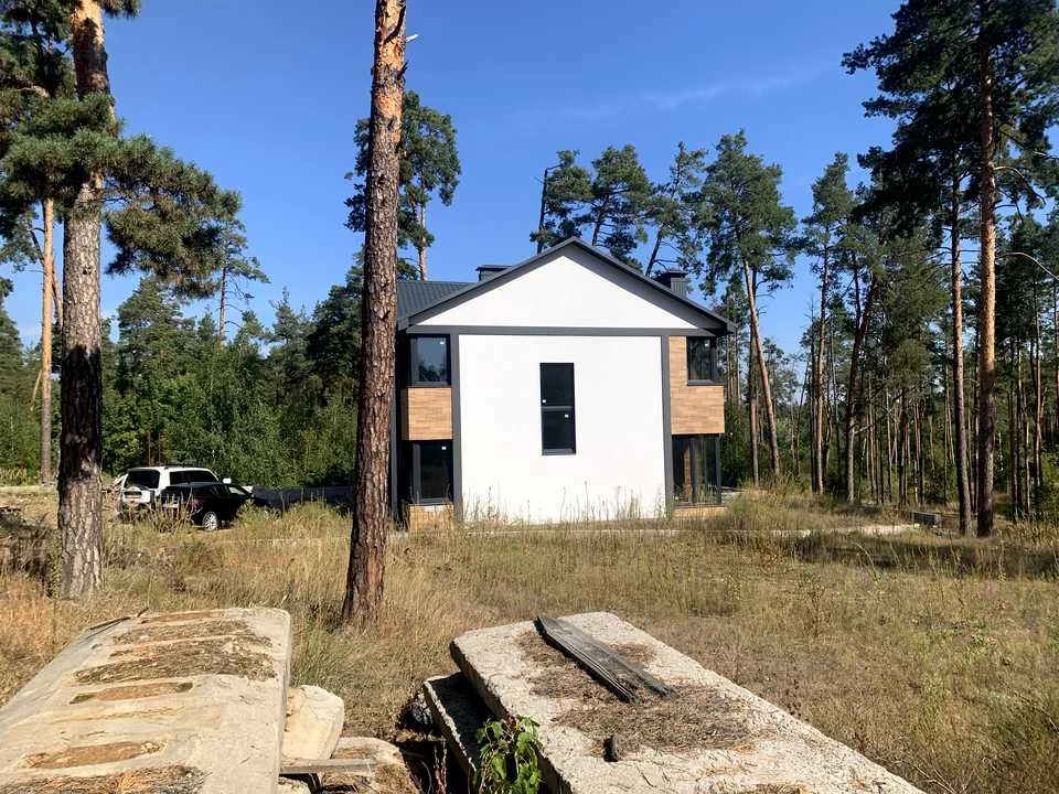 Будинок. Ірпінь, Лугова вул.