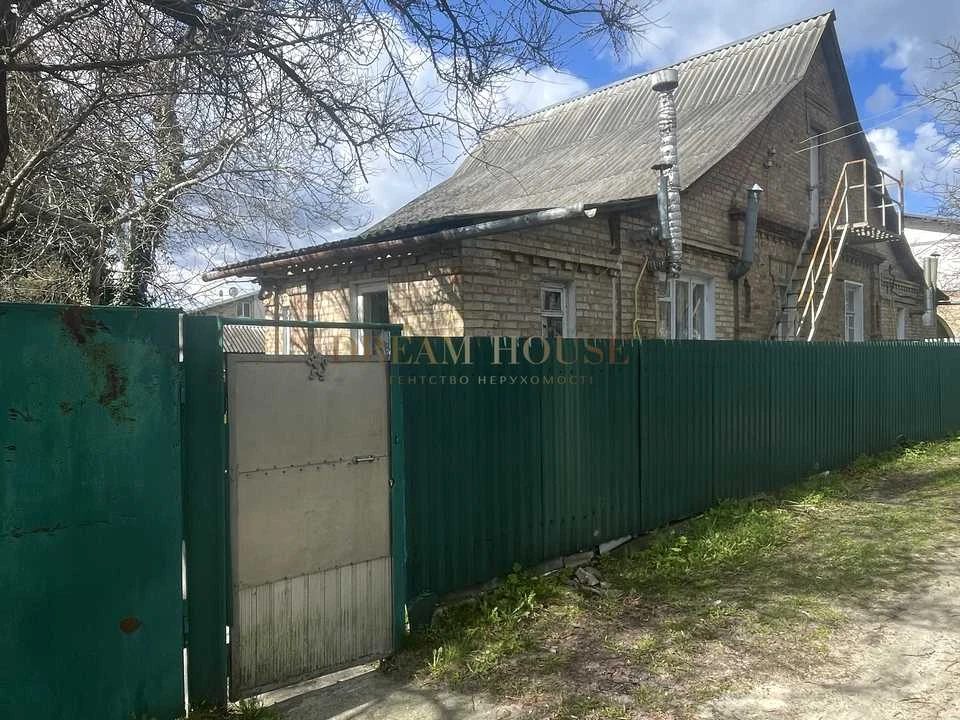 Будинок. Ірпінь, Спартака