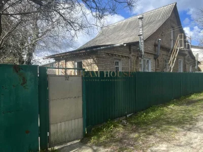Будинок. Ірпінь, Спартака