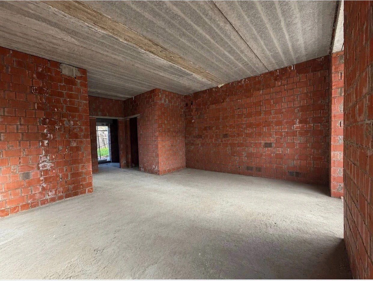 Townhouse in Irpin with good plots, 107 sq m + 2 acres, Gas, Central