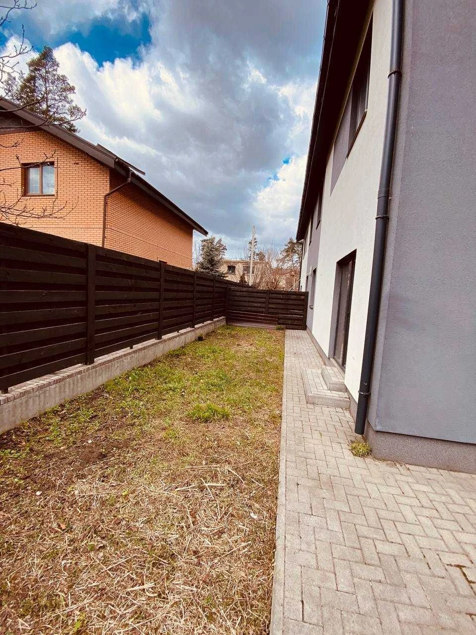 Дуплекс в Ирпене. 94 м2, кирпичный. Готов к продаже