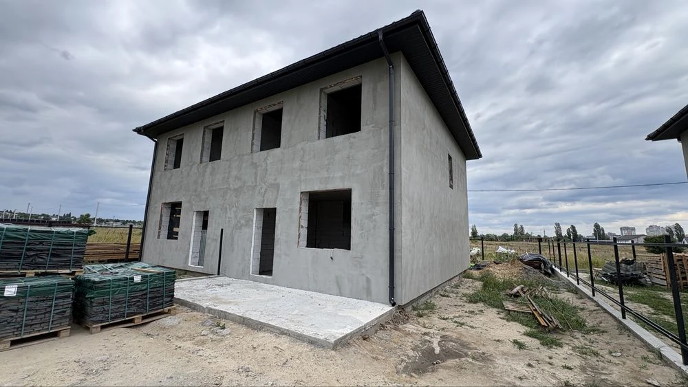 Двоповерховий будинок 120 м2 біля "Синергія 3+"