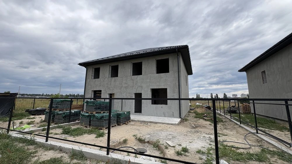 Двоповерховий будинок 120 м2 біля "Синергія 3+"