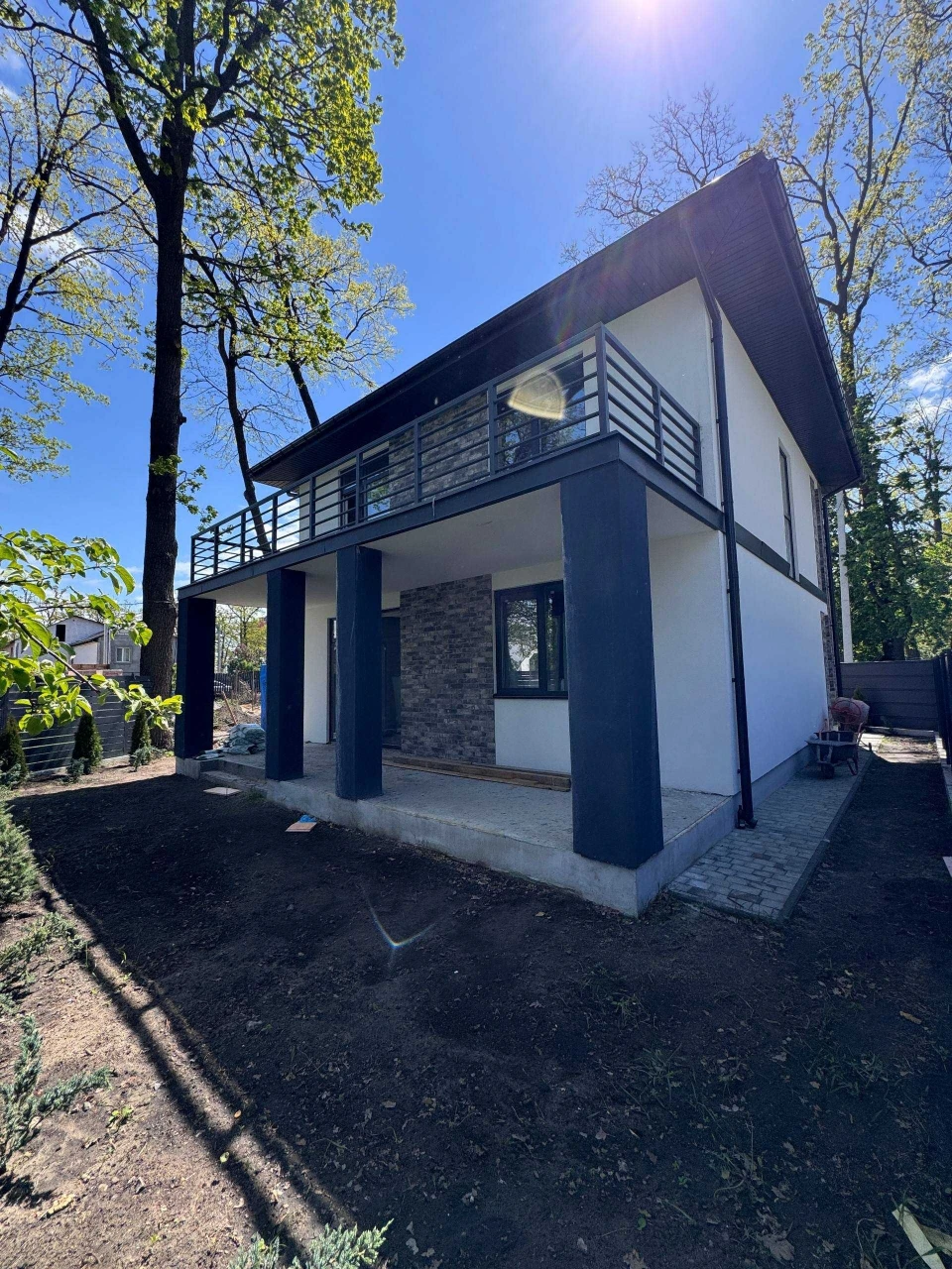 Selling separate house with central utilities in Irpin