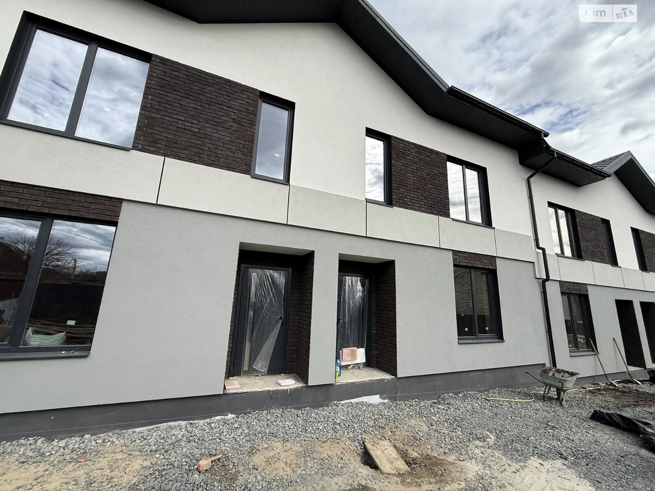 Townhouse for Sale in Irpin