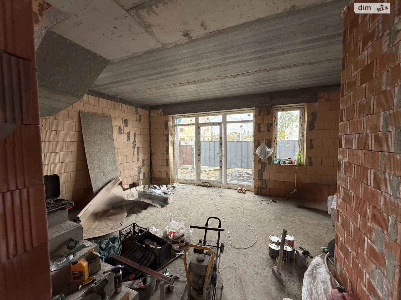 Townhouse for Sale in Irpin