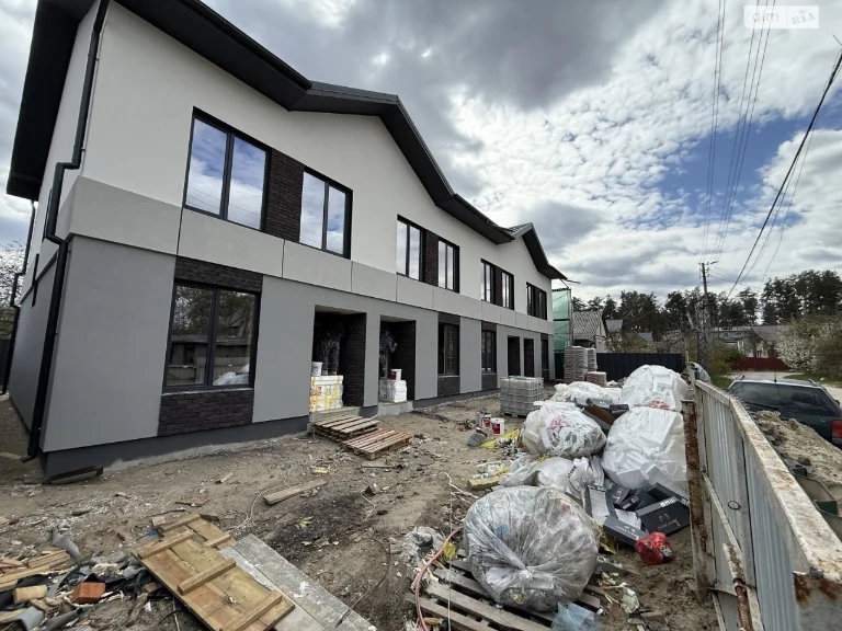 Townhouse for Sale in Irpin