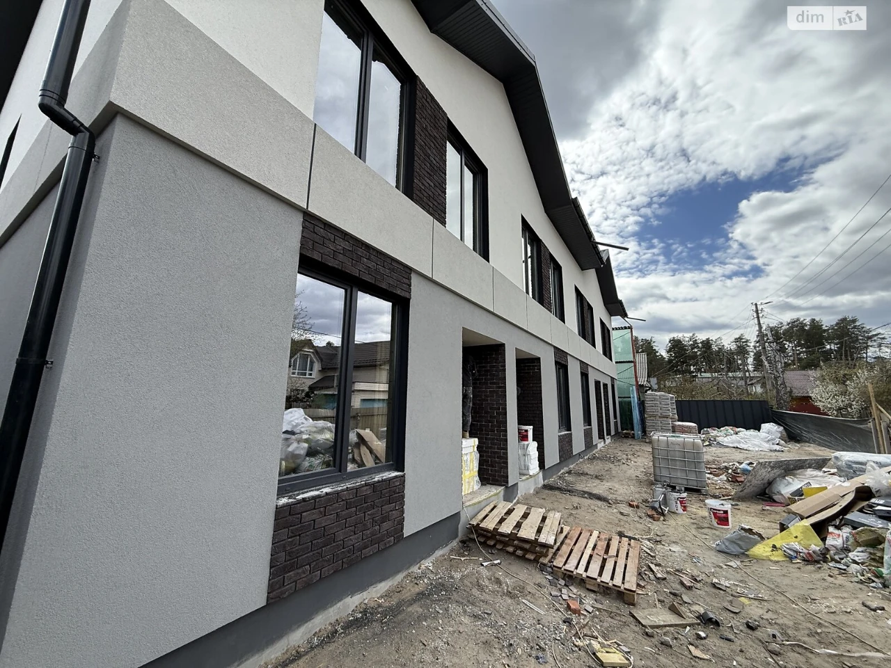 Townhouse for Sale in Irpin