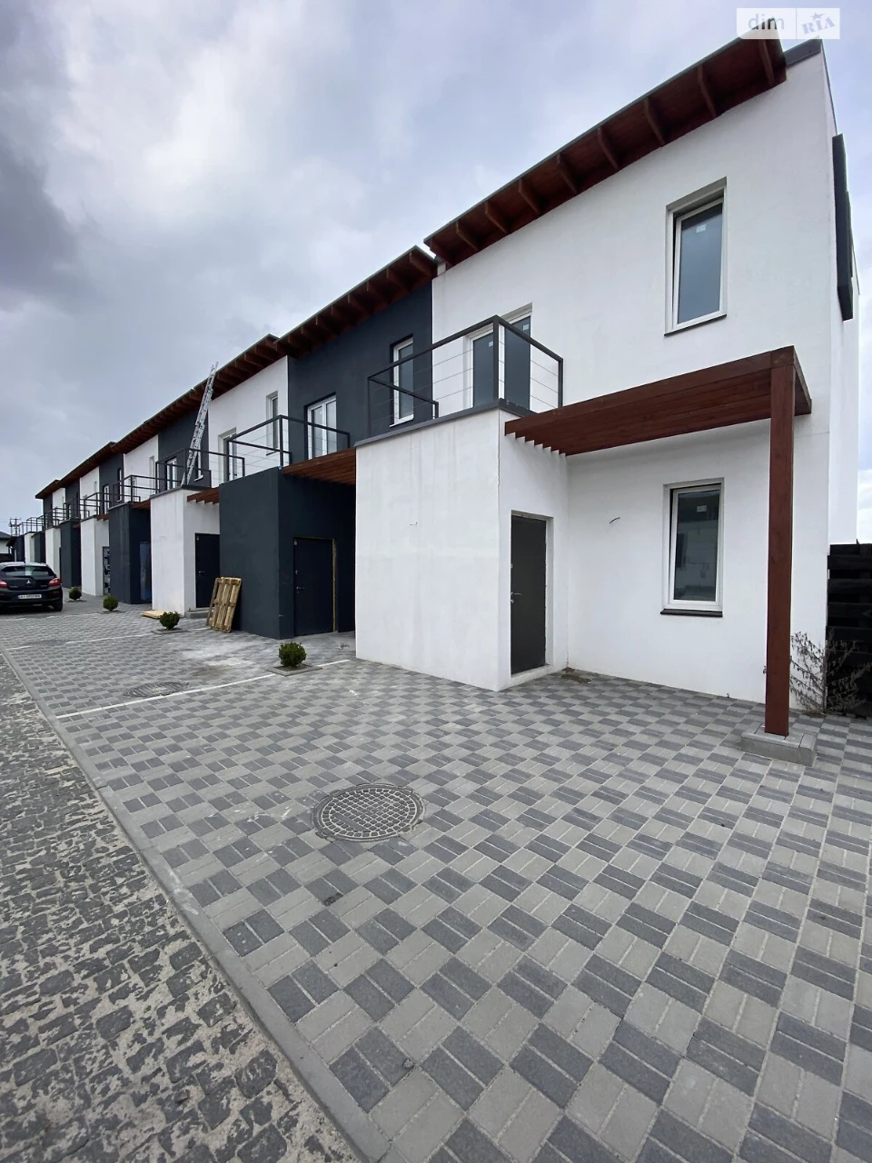 Townhouse for Sale