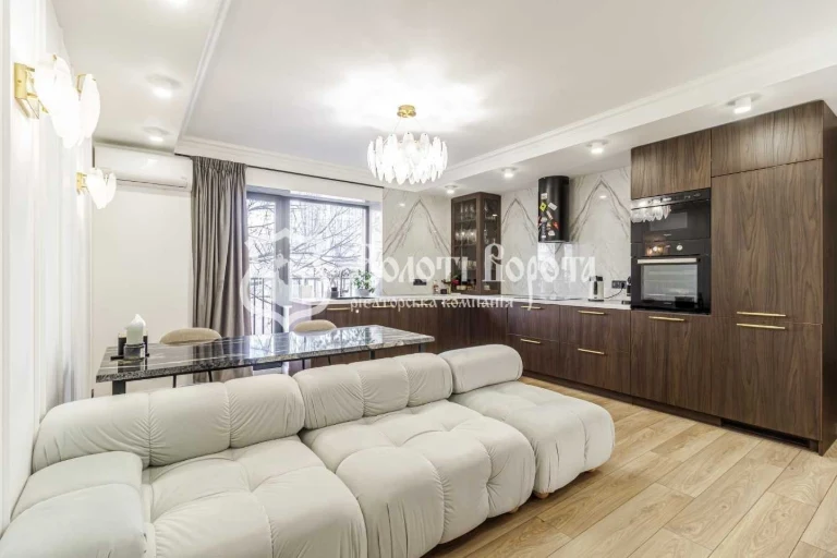 3-room apartment for sale 74.5 m², Velyka Vasylkivska street