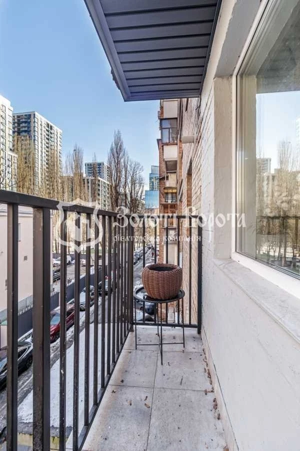 3-room apartment for sale 74.5 m², Velyka Vasylkivska street