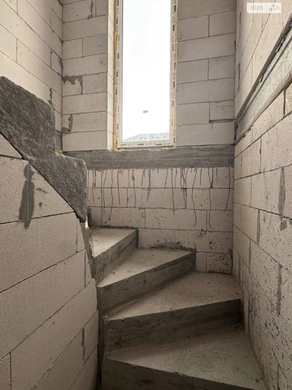 Продаж Таунхаус